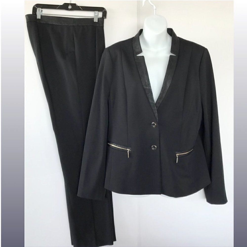 Black Women's Blazer & Pants Suit Jacket Set